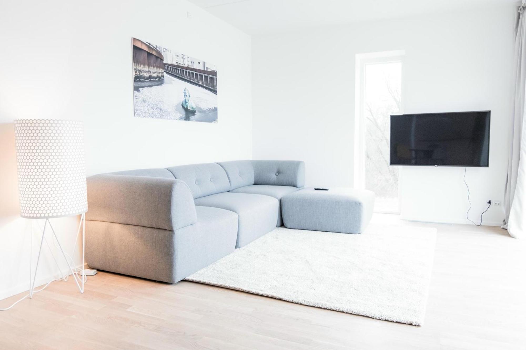 Apartment Cool 1-bed W. Private Terrace Odense